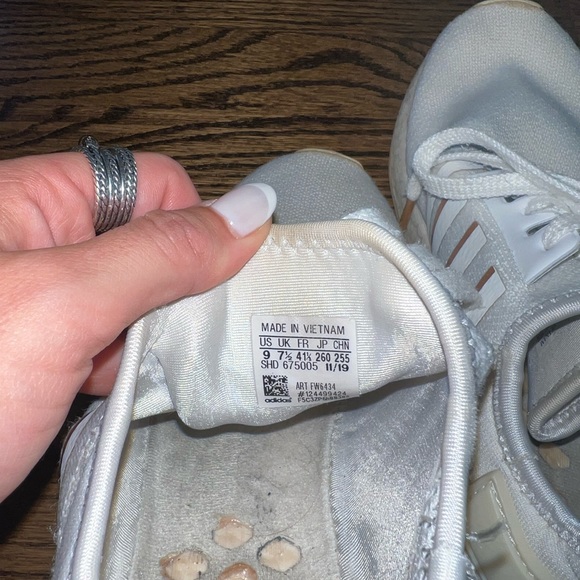 Adidas NMD R1 - Picture 5 of 5